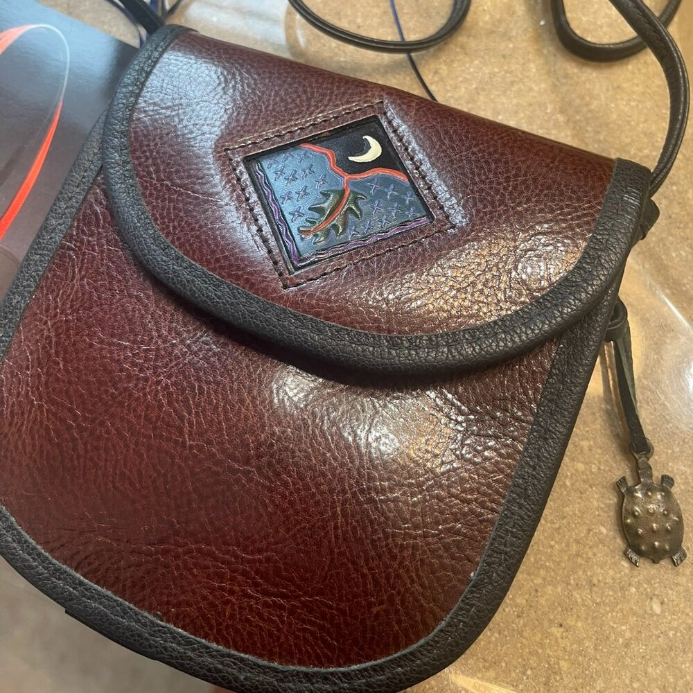 Turtle Ridge Gallery Brown Leather Crossbody
